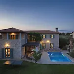 Lucia Villa Vodnjan